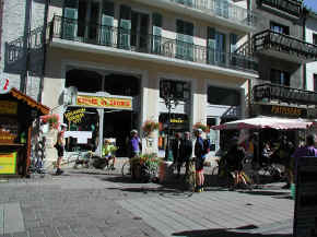 P7172021alpeday.jpg (64159 bytes)