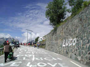 P7172044alpeday.jpg (52837 bytes)