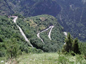 P7172079alpeday.jpg (73761 bytes)