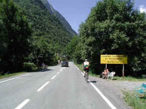 P7172088alpeday.jpg (56084 bytes)