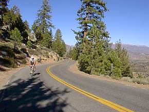 eastsidemiddle.jpg (15006 bytes)