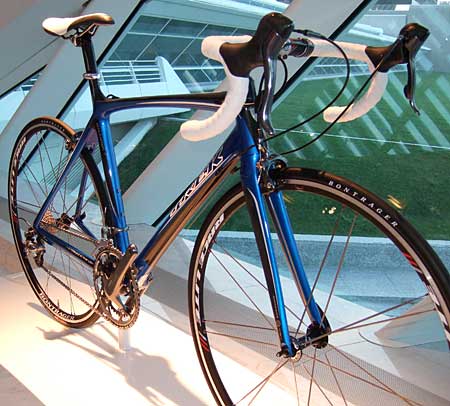 2008 Trek Madone road bike